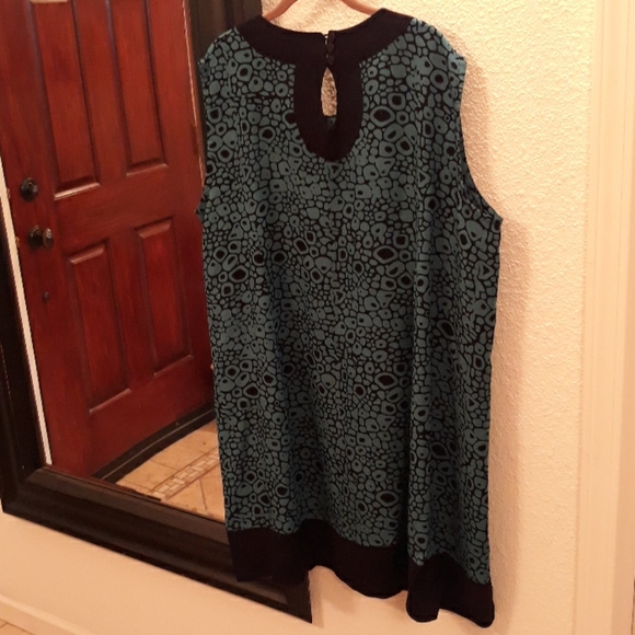 New MIB Turquoise Black Dress w/ Keyhole - Picture 1 of 8